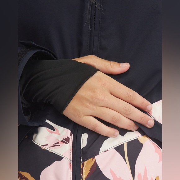 Billabong Insulated Women’s Snow Jacket - Picture 8 of 14